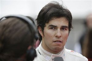 Sergio Pérez lamentó mala parada en pits