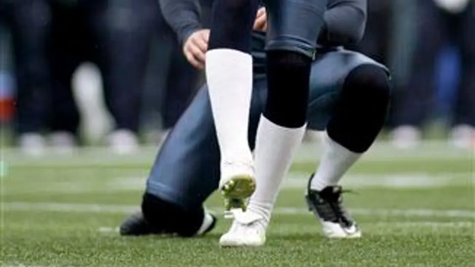 Seattle sorprende al derrotar 22-17 a los Cuervos