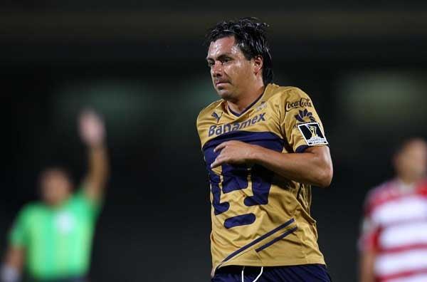 Cacho regresó a las canchas tras cuatro semanas de ausencia por lesión. FOTO: BERNARDO MALDONADO