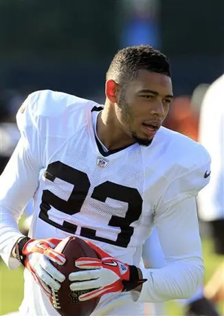 Haden, suspendido 4 juegos por uso de sustancias prohibidas