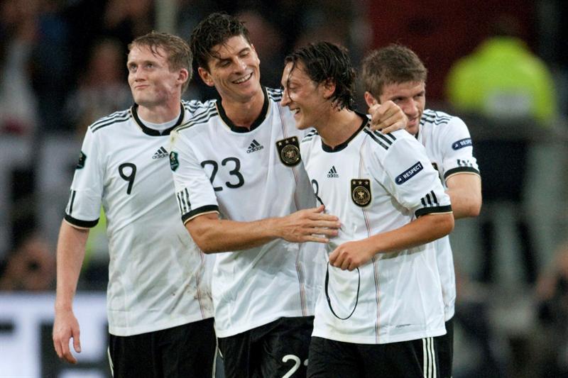 Bélgica queda eliminada en la clasificación rumbo a la Euro 2012. FOTO: EFE