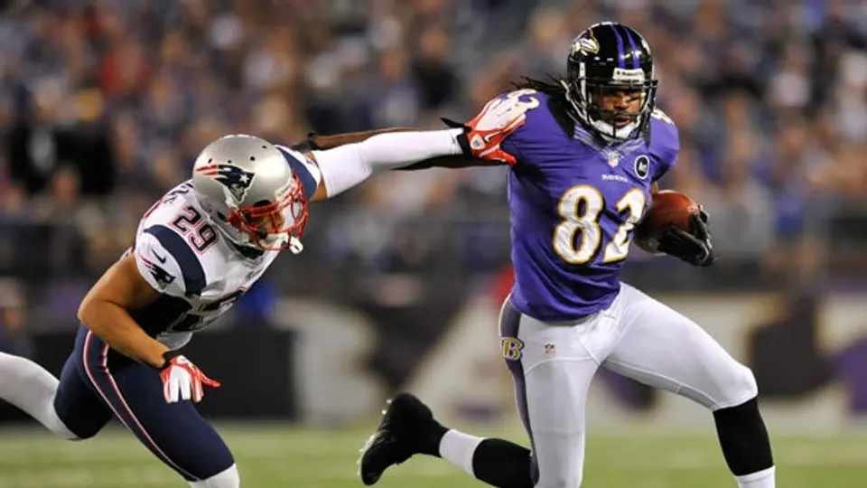 Torrey Smith impulsa remontada de Cuervos sobre Pats