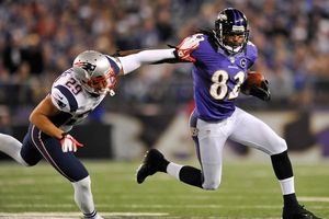 Torrey Smith impulsa remontada de Cuervos sobre Pats