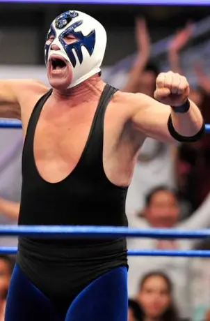 Atlantis y Último Guerrero siguen incrementando su rivalidad