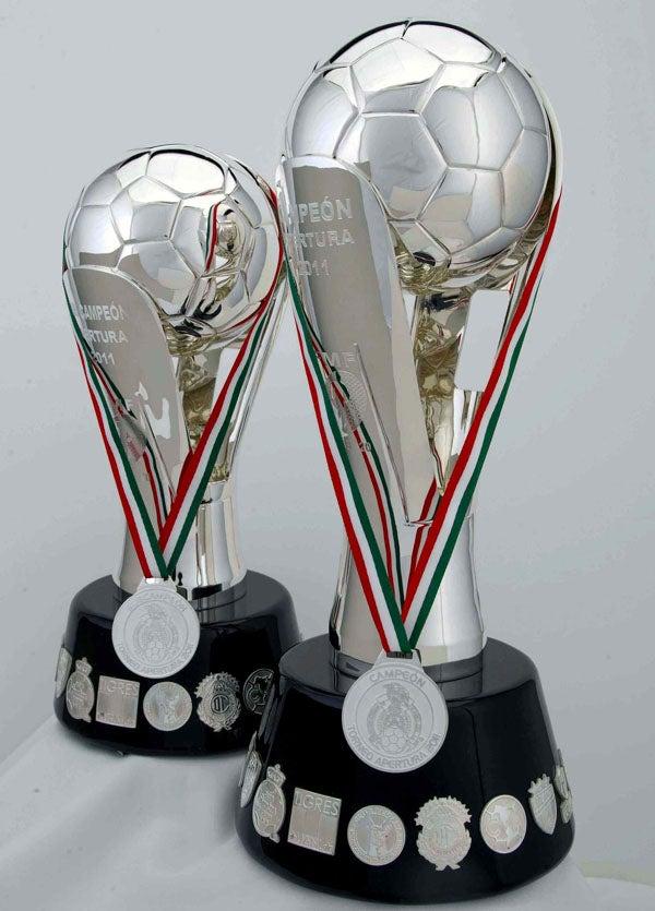 Campeón y subcampeón Sub-20. FOTO: MEXSPORT