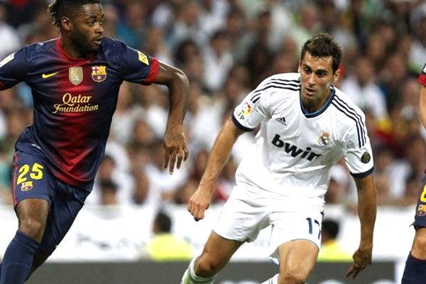 El debut del camerunés Alexandre Song con el Barcelona | ESPECIAL