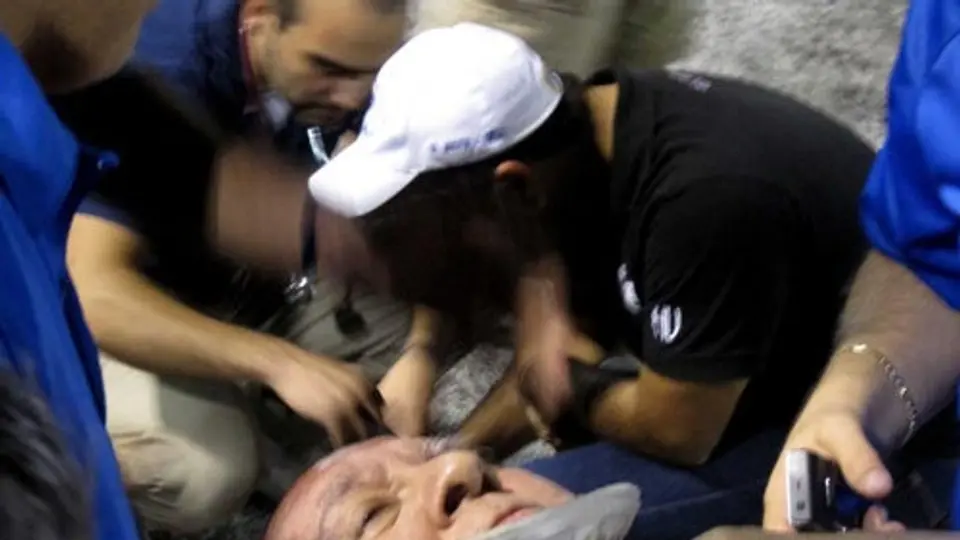 Taclean y conmocionan a un hombre que veía el partido entre Auténticos y Pumas Acatlán