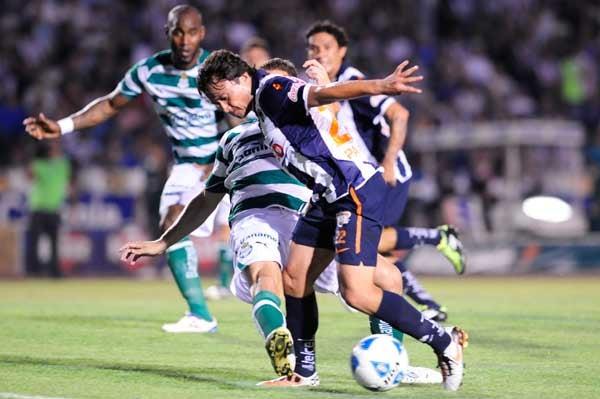Santos no se deja vencer y empata con Monterrey (FOTO: ISRAEL MARTÍNEZ)