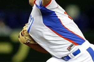 Dodgers negocian con pitcher sudcoreano