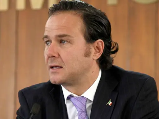 De la Garza afirma que FCH es un gran aficionado al deporte