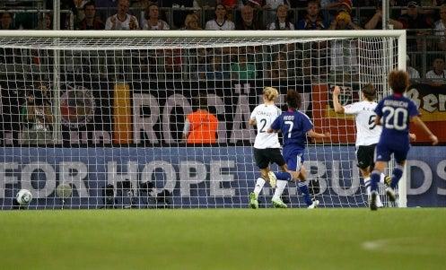 El gol que vale oro para la Selección Femenil de Japón. FOTO: MEXSPORT