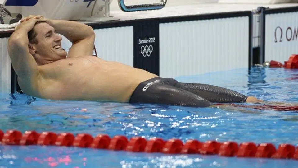 Van der Burgh rompe récord mundial y tiene Oro en natación