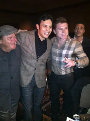 Chávez Jr. y Canelo' Álvarez posan 'como cuates' en Las Vegas