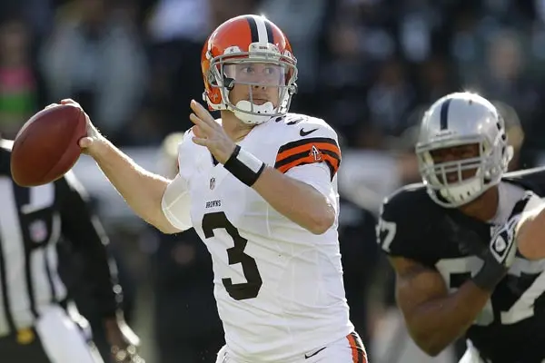 Cafés obtienen su primera victoria de visitante ante Raiders