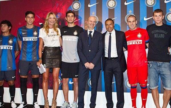 El equipo italiano presentó el jersey que utilizará la siguiente temporada l ESPECIAL