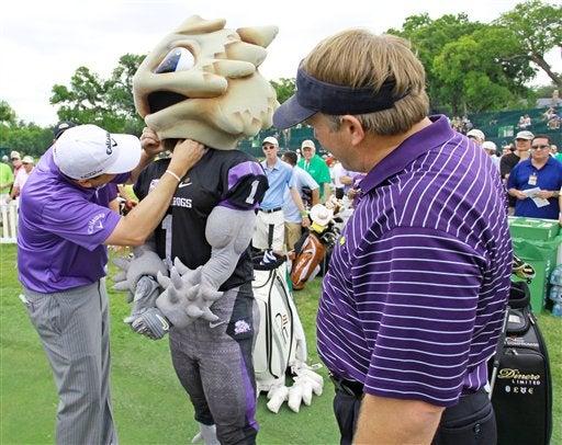 El coach del TCU estuvo presente. FOTO: AP