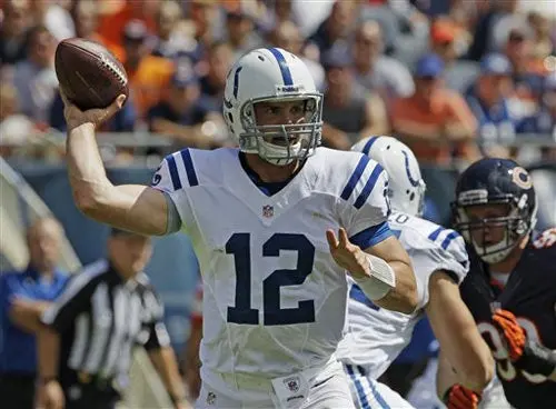 Osos arruinan debut de Andrew Luck