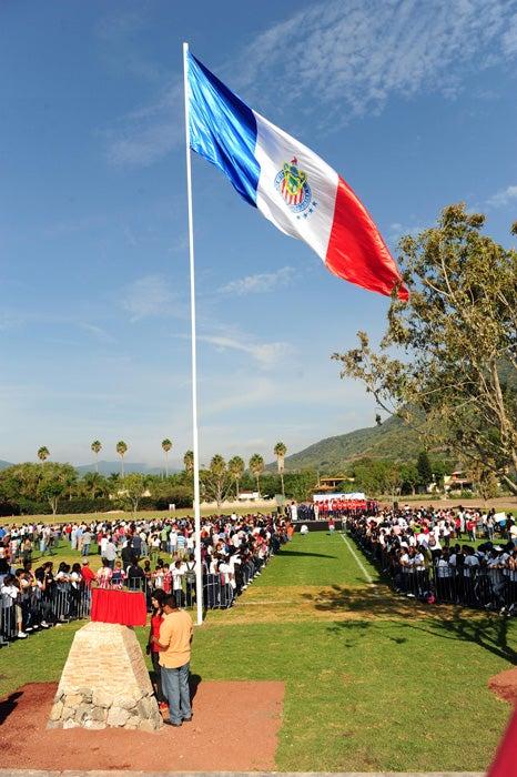 La unidad municipal se vistió de fiesta para recibir a los futbolistas. FOTO: SAÚL MOLINA