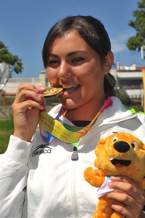 Fue la decimotercera medalla de oro a México. FOTO: EVA BECERRA