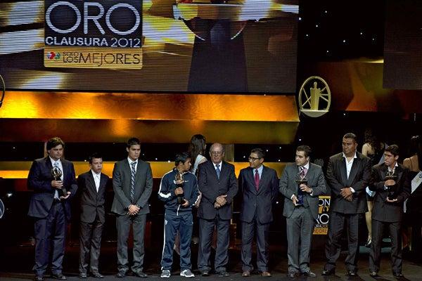 Otorgaron un reconocimiento a los campeones de las fuerzas básicas | MEXSPORT