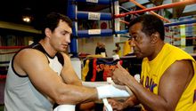 ?Fallece el entrenador Emanuel Steward a los 68 años ?