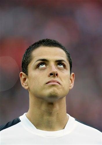 El rostro de Hernández refleja su emoción al escuchar el Himno de la Champions. FOTO: AP