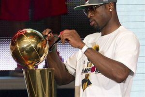 Dwyane Wade cerca de quedar fuera de JO