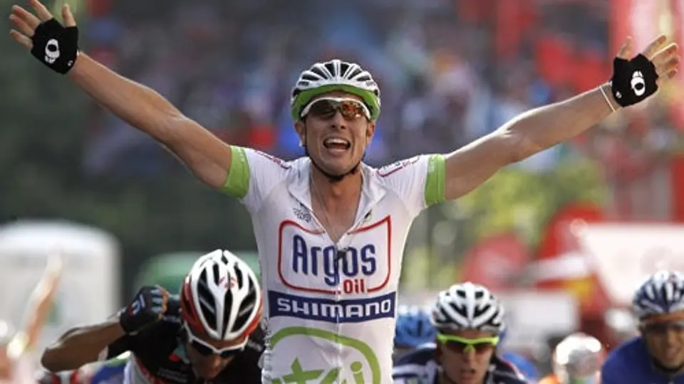 Purito' sigue de líder en la Vuelta a España