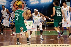 Brilla Shaw con 27 puntos en el triunfo de Fuerza Regia