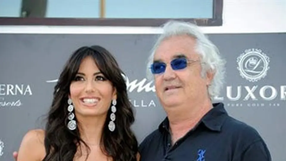 Asegurá Briatore que Alonso esta al 50 por ciento de ganar la F1