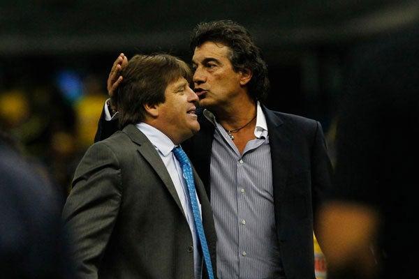 Piojo al final consoló a Romano. | ESTEBAN LÓPEZ