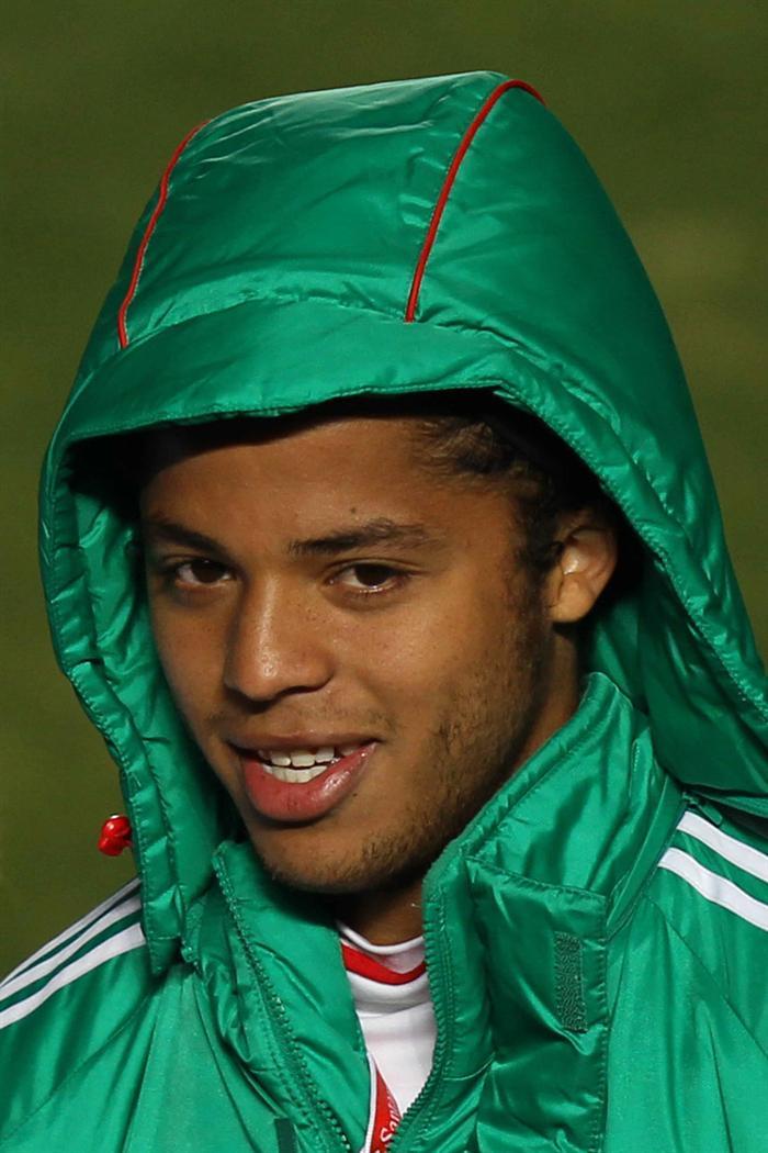 Gio con los seleccionados. FOTO: EFE