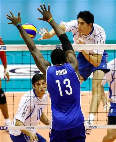 México pierde ante Cuba en Mundial y jugará su pase ante Serbia