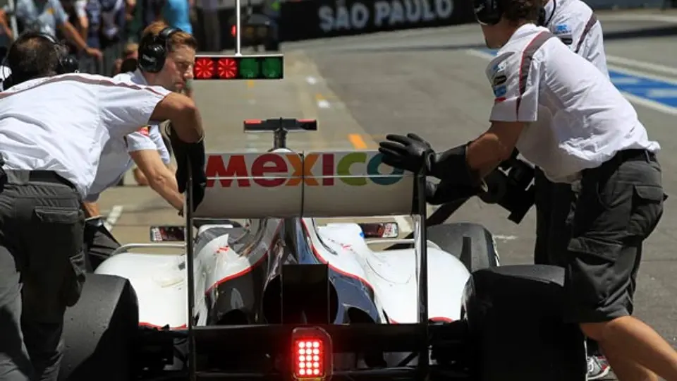 Checo, 13 en P3 de Interlagos