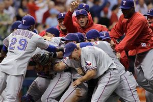 Rangers vence a Rays y va por el Campeonato de la Americana