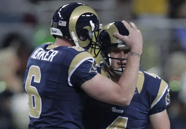 Carneros vencen a Seattle con 4 goles de campo