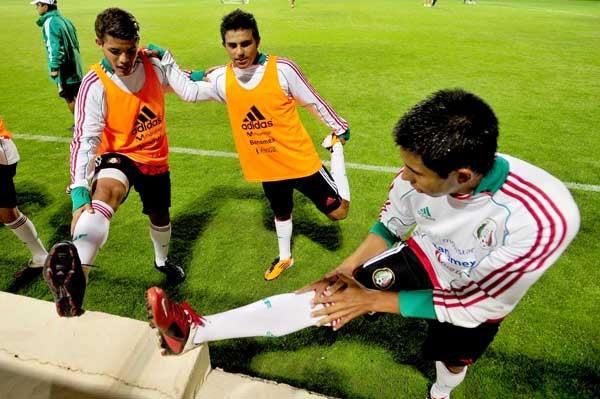 Érick Torres, Néstor Araujo, Diego Reyes y Jorge Enríquez se incorporaron al entrenamiento. FOTO: CÉSAR VICUÑA