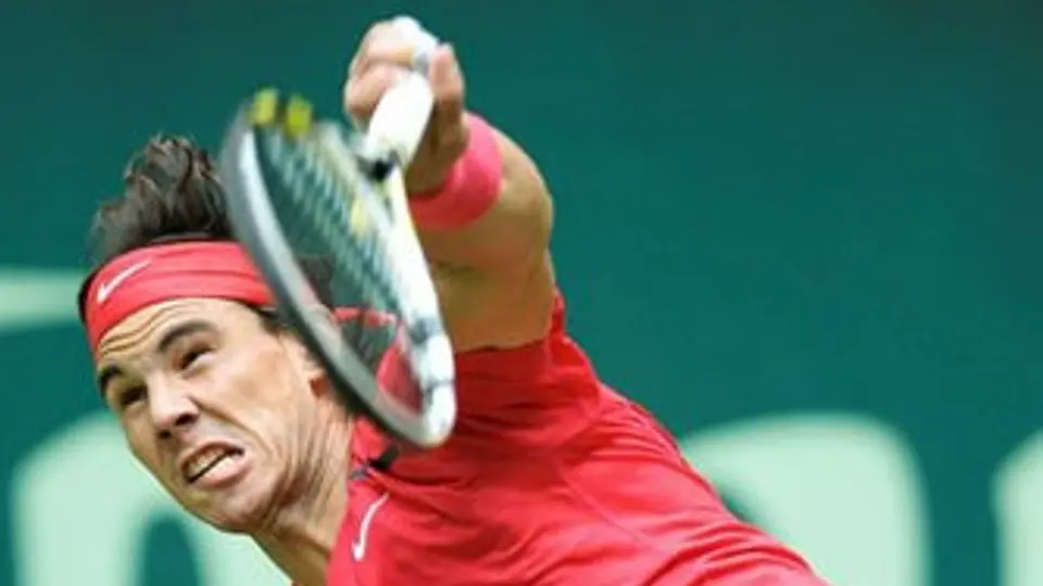 Nadal y Federer avanzan a Cuartos de Final en Hallie