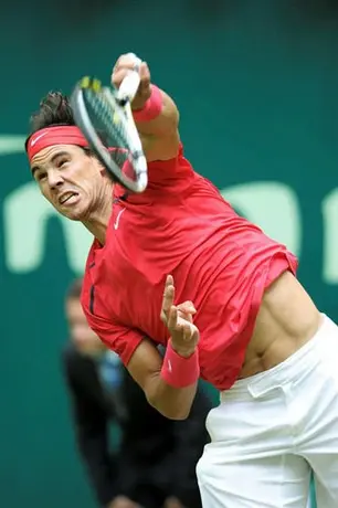 Nadal y Federer avanzan a Cuartos de Final en Hallie