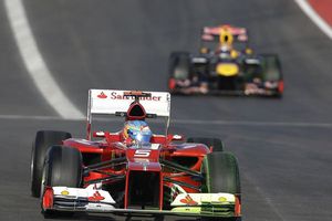 Duelo entre Vettel y Alonso se definirá en Brasil