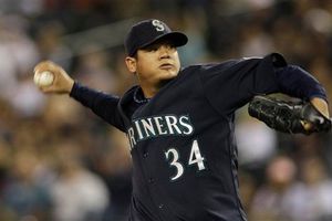 Roy Halladay y Félix Hernández, firmes candidatos al Cy Young