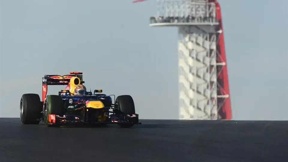 Vettel se queda con la 'pole' en Estados Unidos