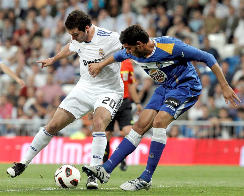 Real Madrid aplastó al Getafe con un marcador un hat-trick de Cristiano Ronaldo y uno de Benzema (FOTO: AP)