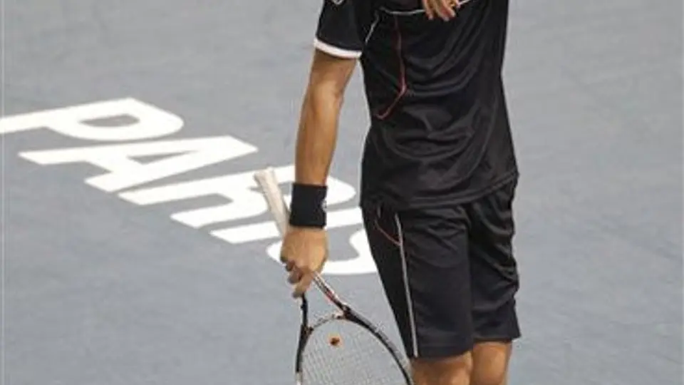 Djokovic se retira del Masters de París