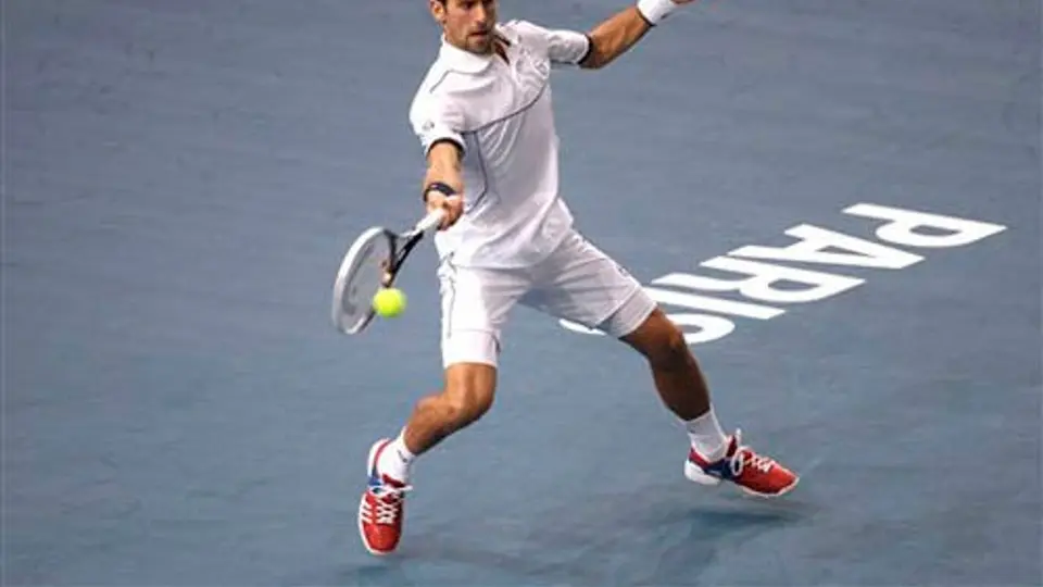Djokovic y Murray a la tercera ronda en París