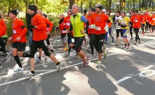 Corredores toman Central Park pese a cancelación