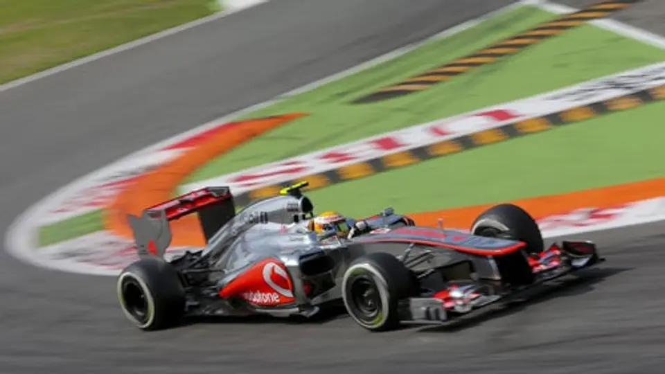 Hamilton se lleva el GP de Italia