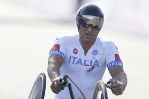 Alex Zanardi se convierte en medallista Paralímpico
