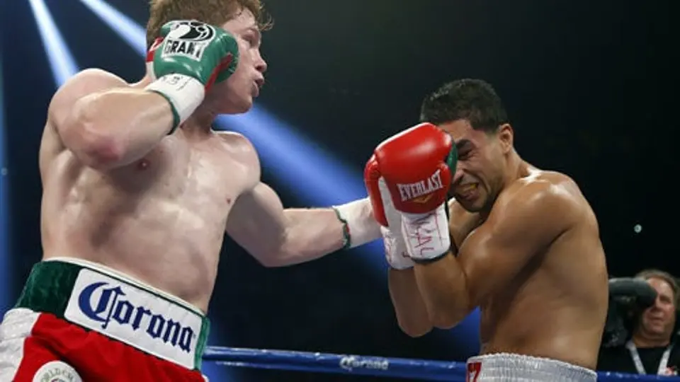 Canelo asegura victoria en rating