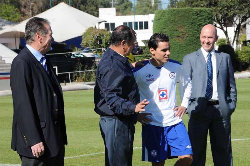 Fue presentado durante el entrenamiento. FOTO: ESTEBAN LÓPEZ